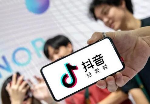  抖音直播間留人話術與技巧？